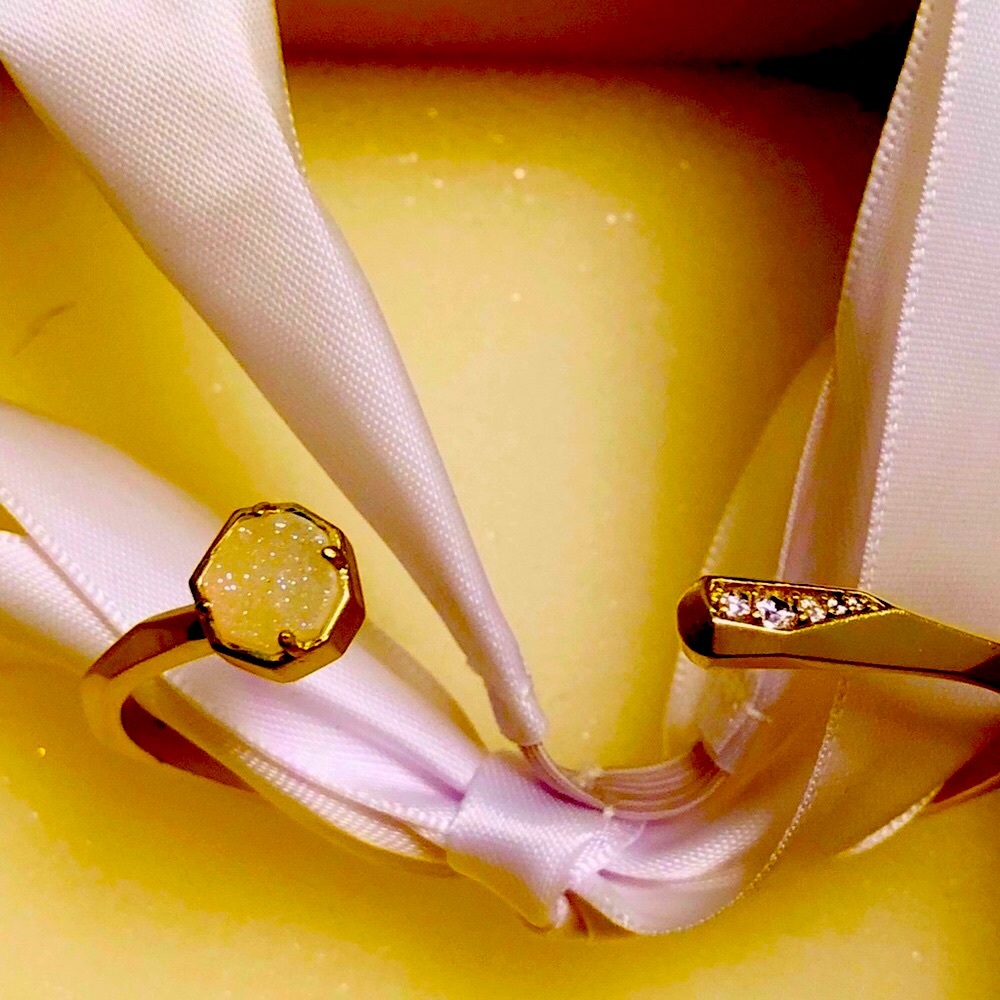 NWT Kendra Scott RARE & RETIRED Ashlee Bracelet Yellow Gold & Iridescent Drusy! - Picture 4 of 16